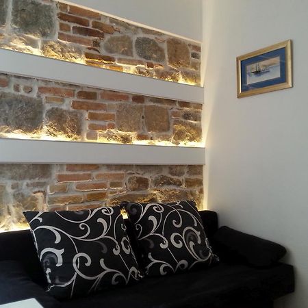 Apartments Magdalena Split Bagian luar foto